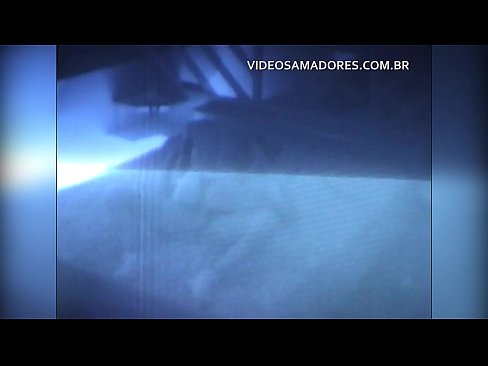 ❤️ U maritu filma a moglia chì scopa un vicinu è scopre chì hè un cornu ️ Solo porno à porn co.analizatorkrovi.ru