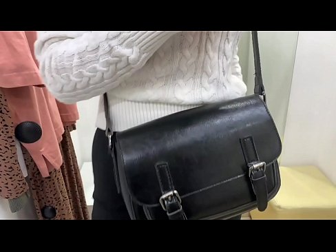 ❤️ Masturbazione publica di a ghjovana cagna FeralBerry cù un dildo in a sala di prove ️ Solo porno à porn co.analizatorkrovi.ru